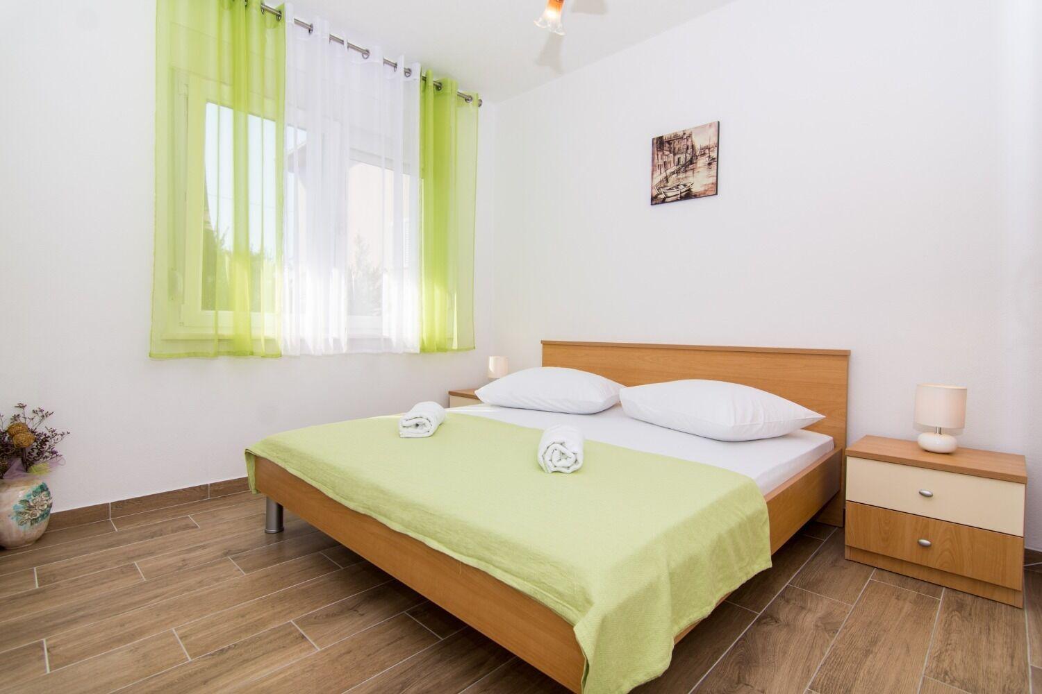 Apartments Ivica - Garden Terrace Slatine Esterno foto
